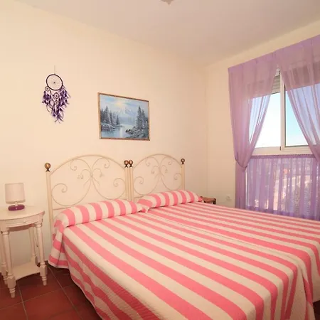Adosado Con Jardin Y Piscina Palm Beach 45 - Albert Villas-3